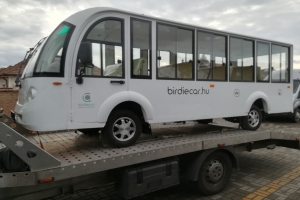 The electric minibus has arrived